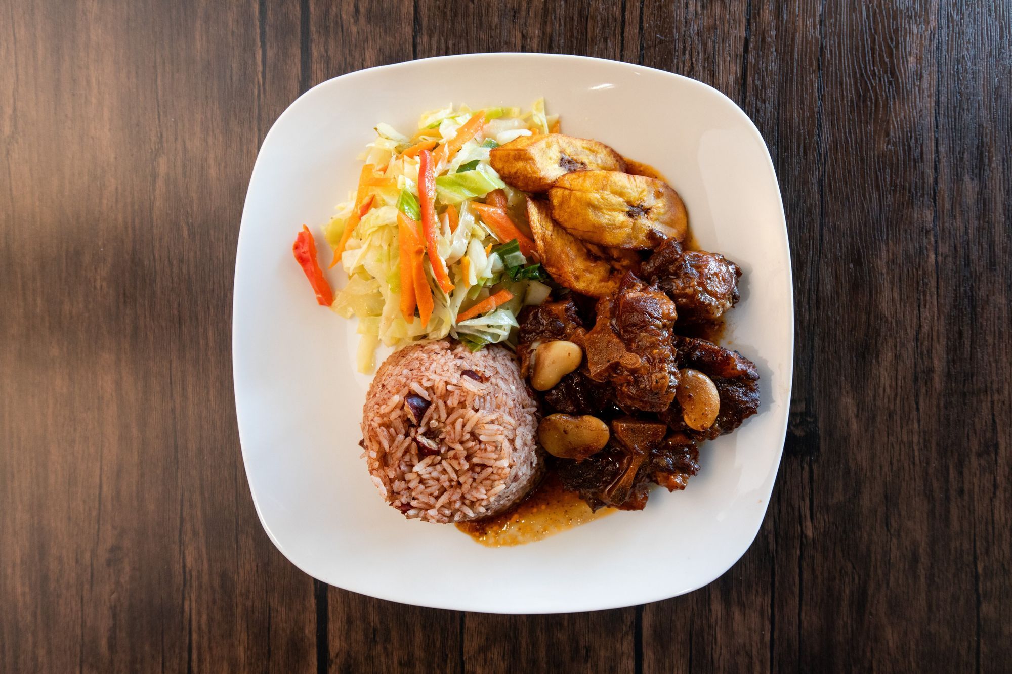 jamaica-oxtail-2-BrittanyD-Shutterstock