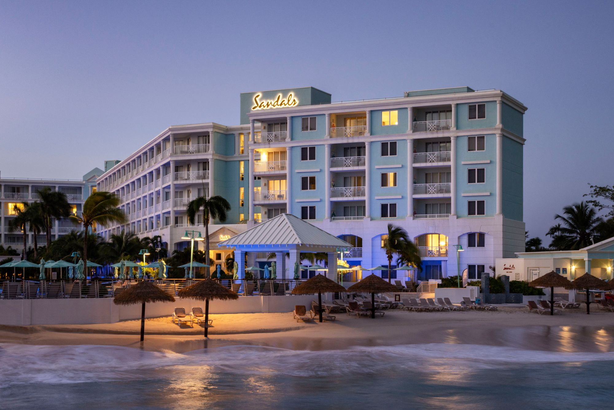 JPG-Version-SRB-Grounds-West-Bay-Building-Night