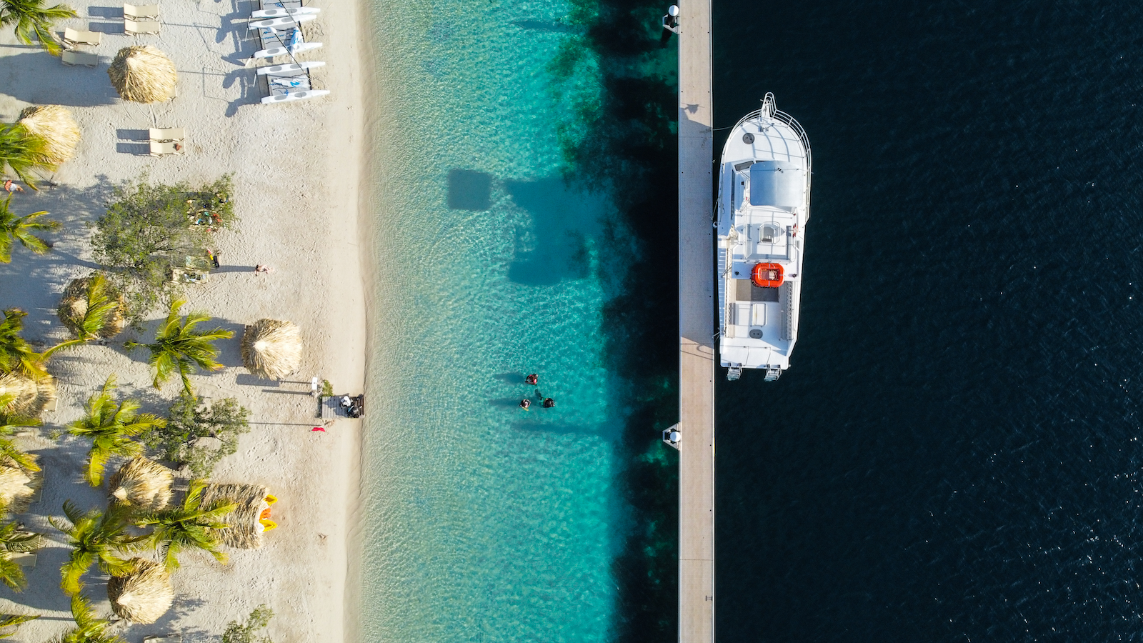 PNG-Version-Sandals-Royal-Curacao---Drone-Photography-6--1-