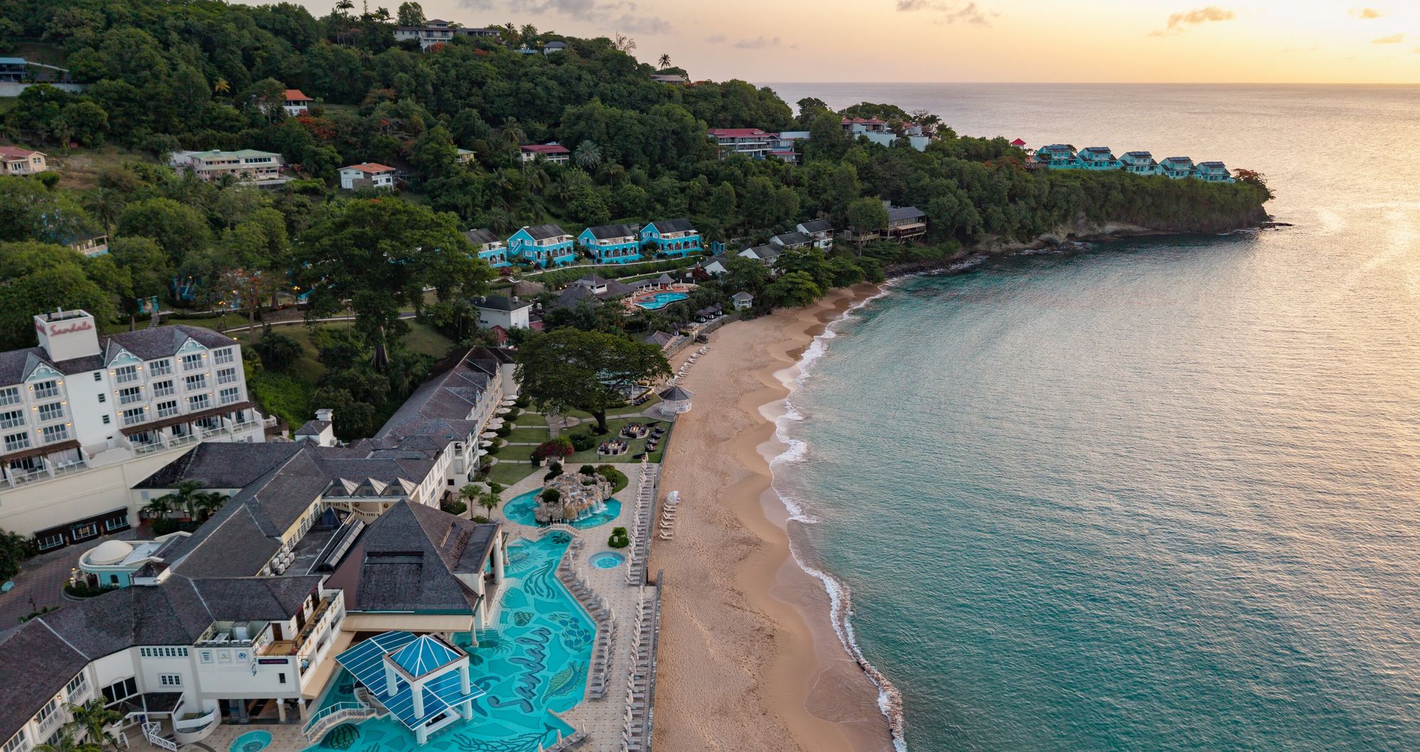Web-Version-SLU-Drone-Resort-Sunset-1