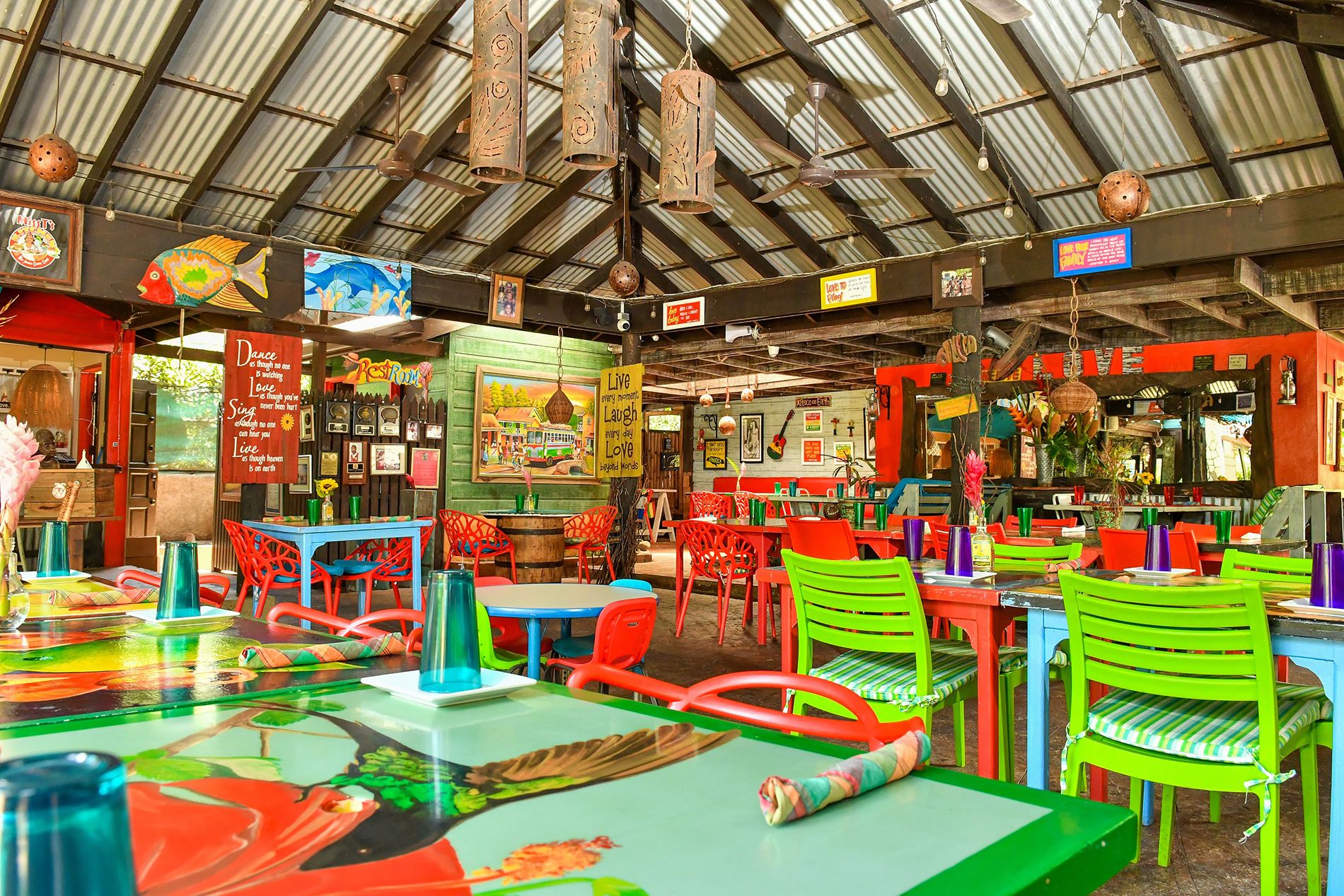 miss-t-kitchen-jamaica